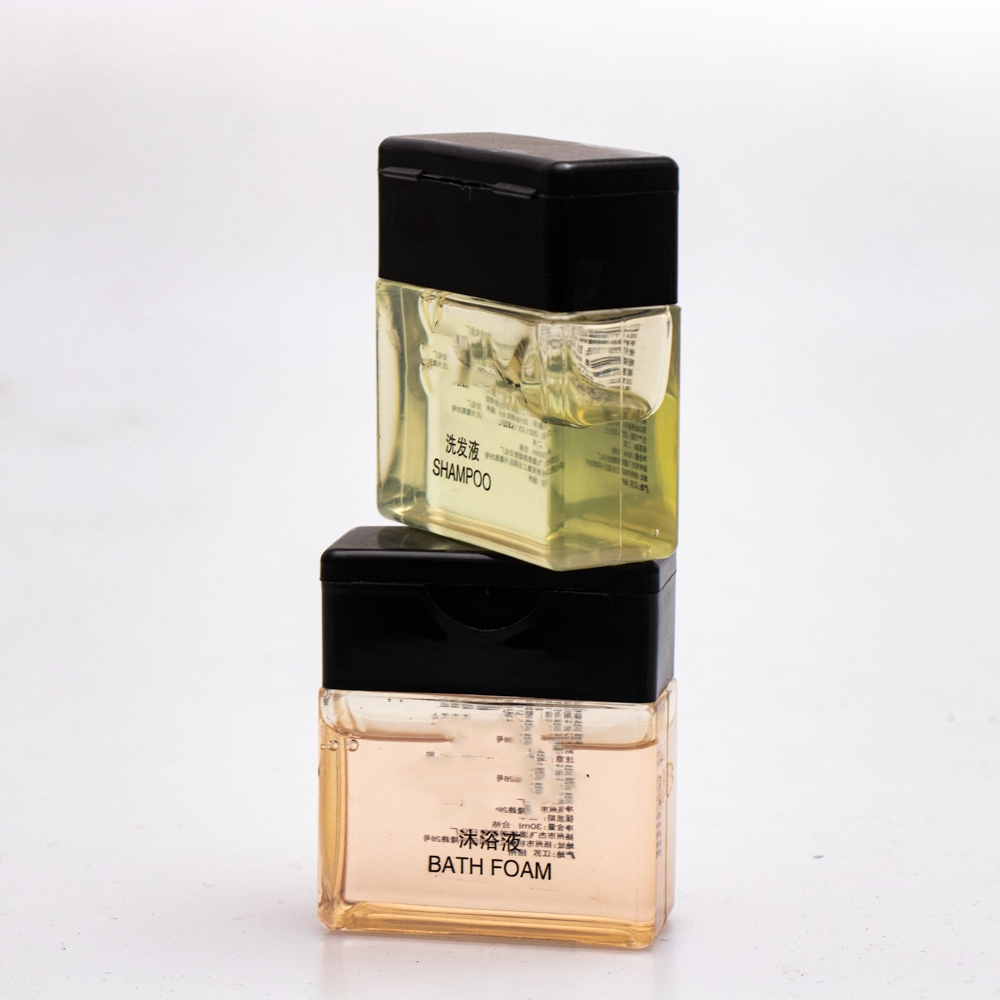 Mini Luxury Shower Gel & Shampoo Set Premium Hotel Amenities - Image 4