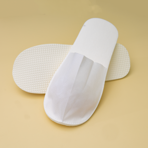Non-Woven Embossed Disposable Hotel Slippers Natural Degradable